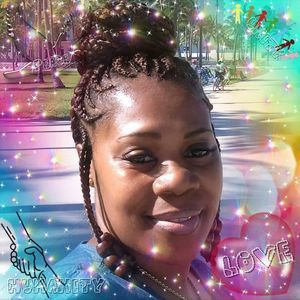 Meet your Posher, Carlesa